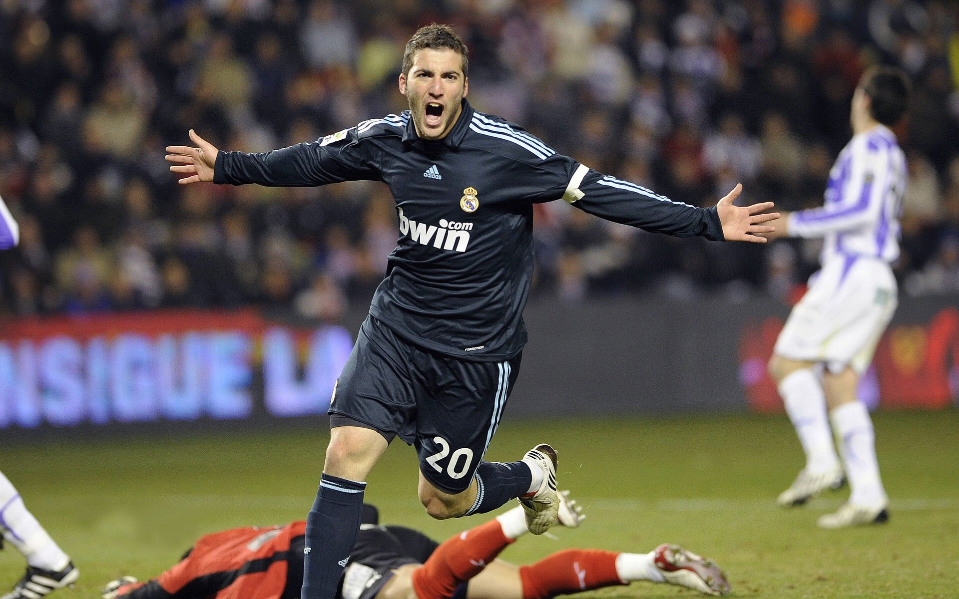 kaiyun网站-“安赫尔·巴尔博萨的突破与配合能力，帮助阿根廷美洲狮队实现战术多样化”